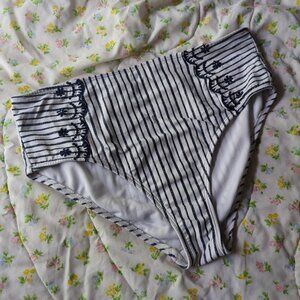 Swim bottom by Time and Tru